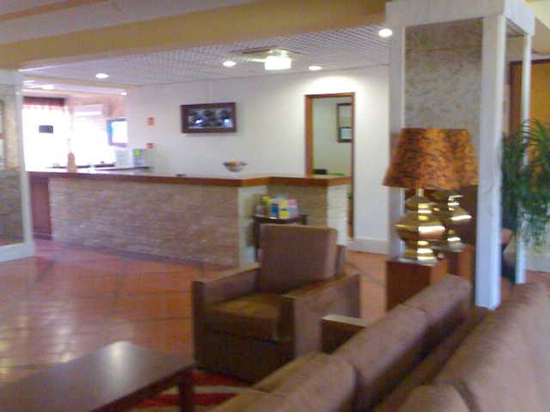 Wot Lagos Montemar Интерьер фото